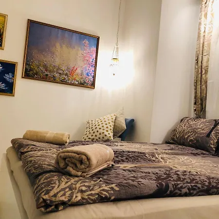 Apartment Golden Pearl - Jacuzzi Top Center Luxury *